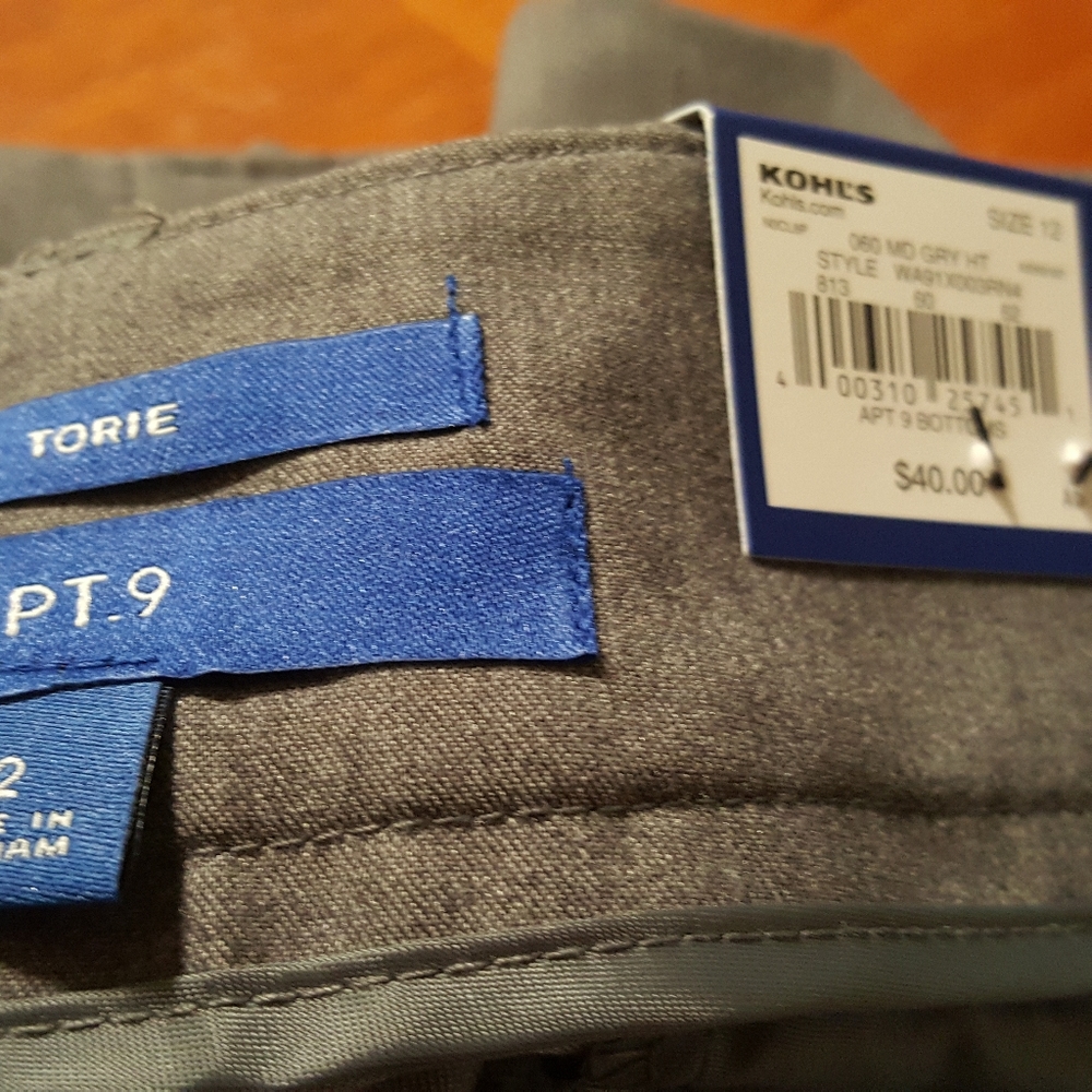 Kohls Apt. 9 Women's dress capris gray size 12 NEW